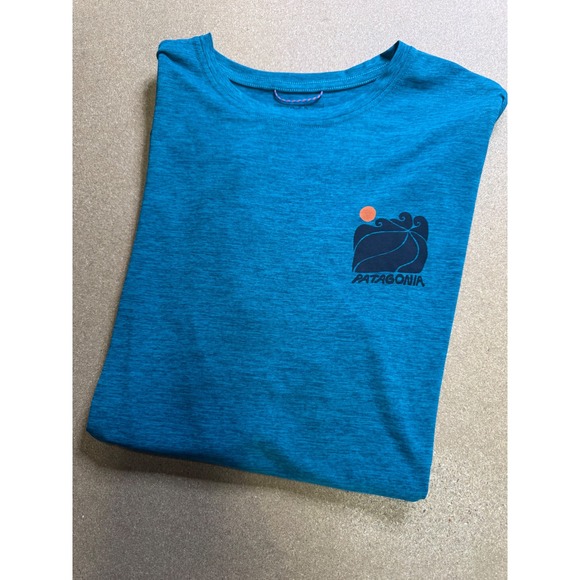 Patagonia Other - Patagonia Capilene Cool Daily T Shirt Men's Size M Blue Graphic Sun Waves